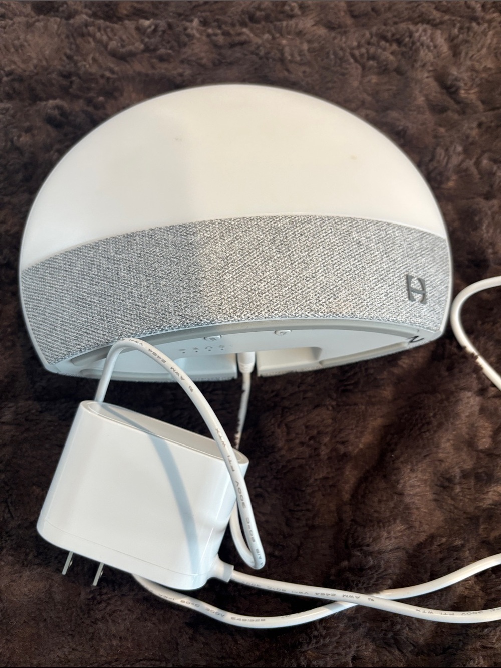 Hatch White and Light Gray Nightlight Soother Speaker